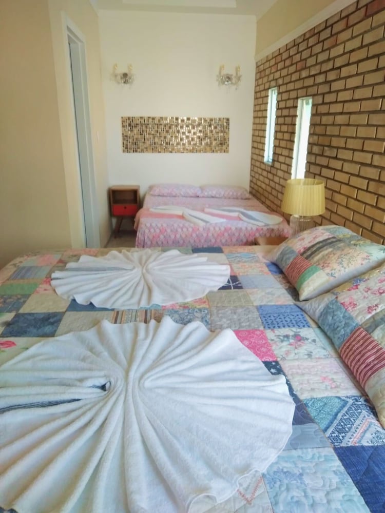Family Room - Photo 2