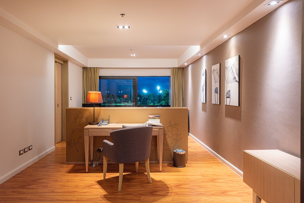 Grand Deluxe Suite - Free Suvarnabhumi Airport Transfer - Photo 20
