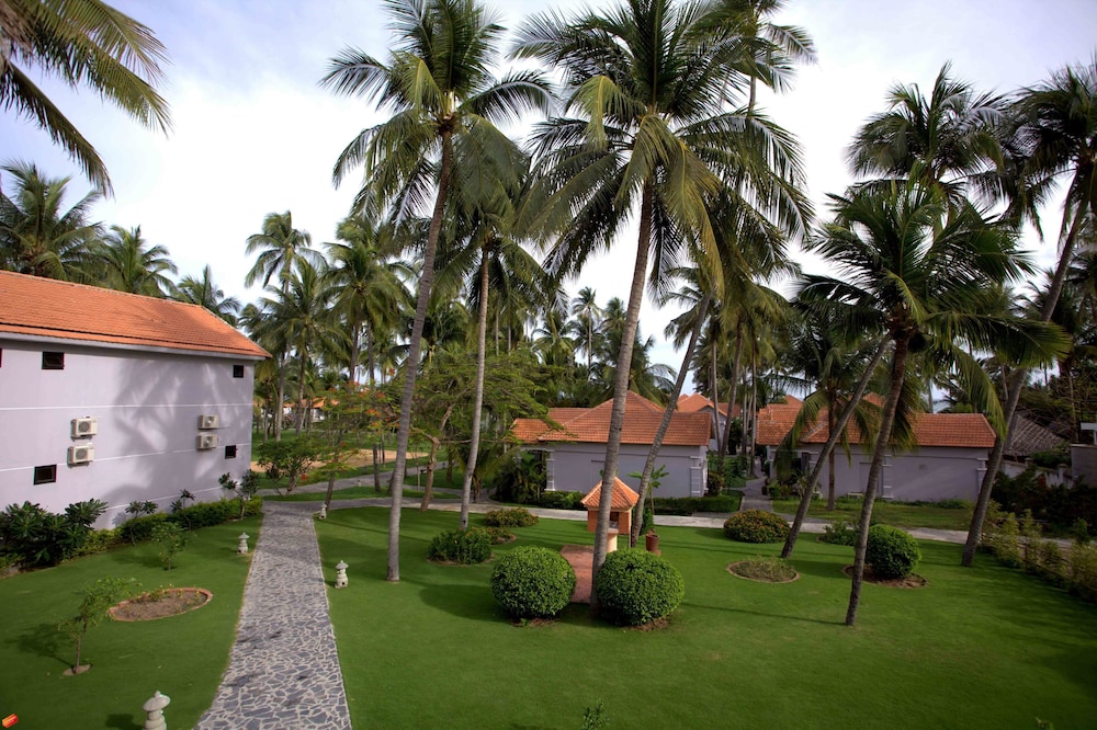 Superior Room, Garden View photo 3
