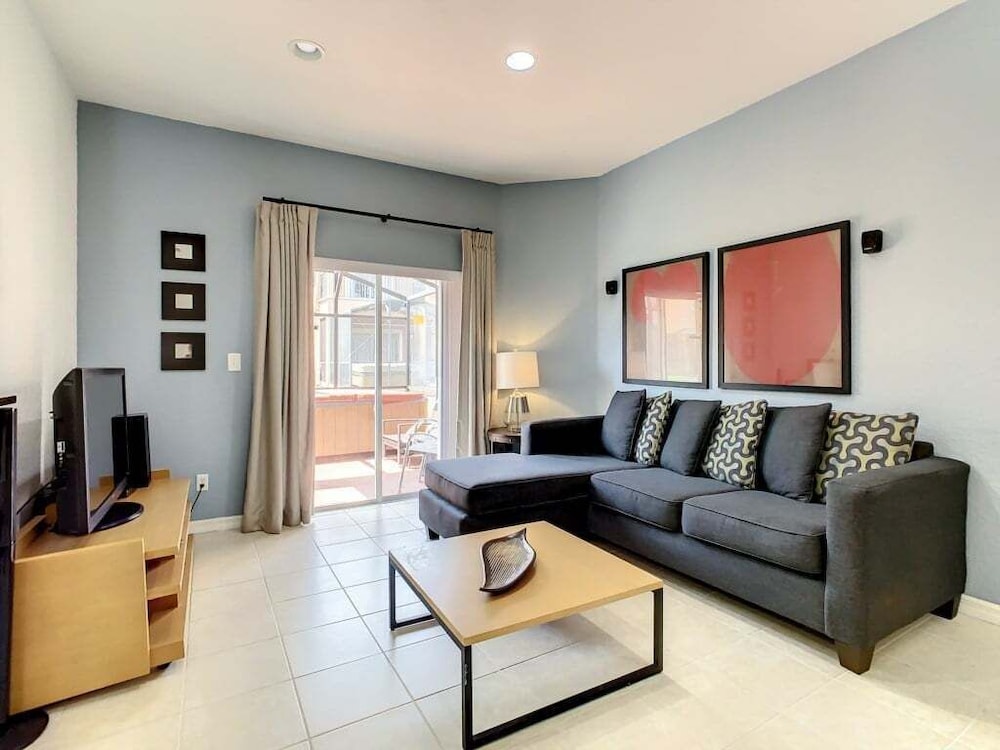 Townhome, 4 Bedrooms