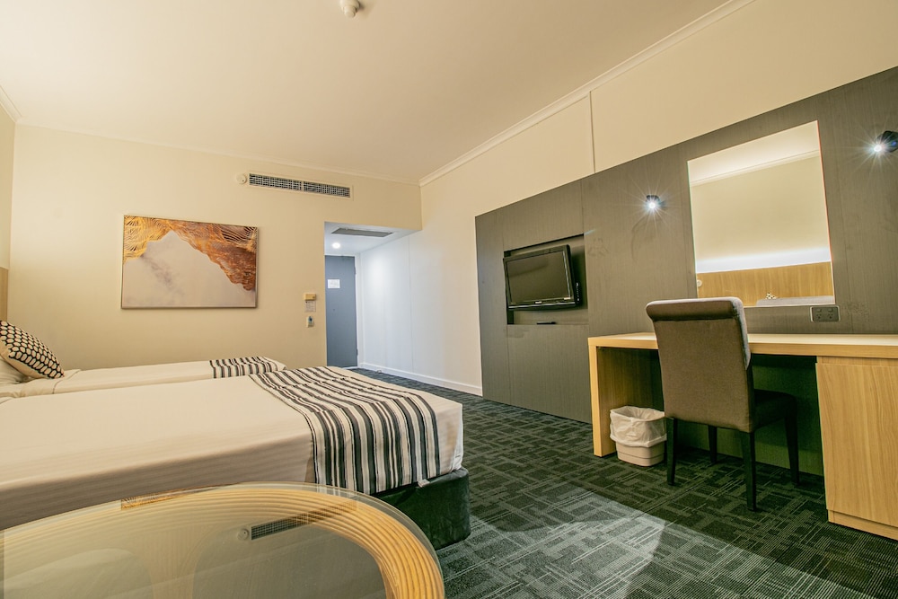 Ocean Side Twin Room - Photo 1