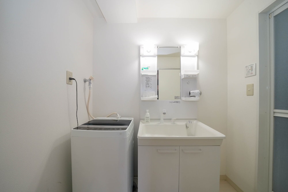 Deluxe Room - Photo 11