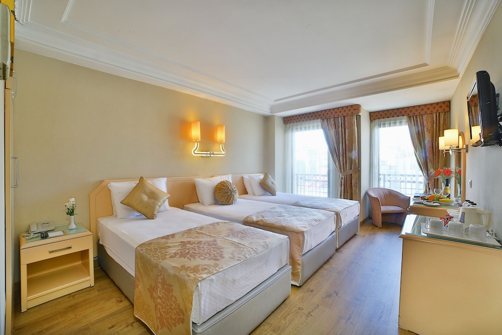 Standard Triple Room photo 1