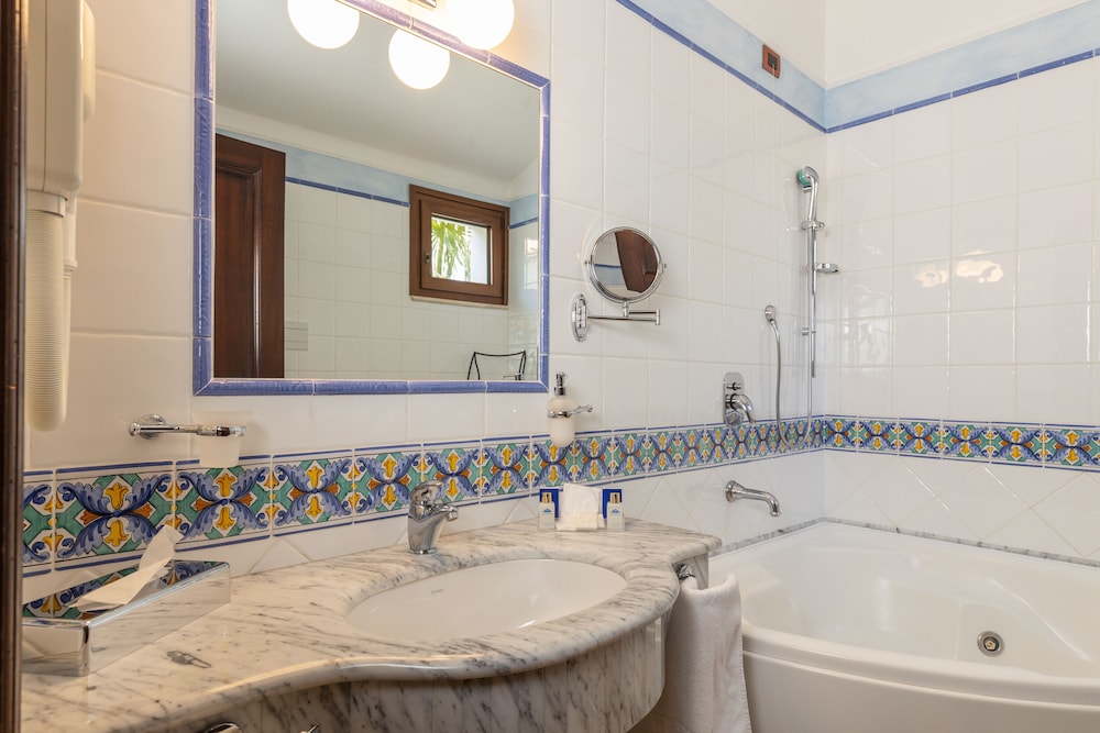 Executive Double Room - Photo 4