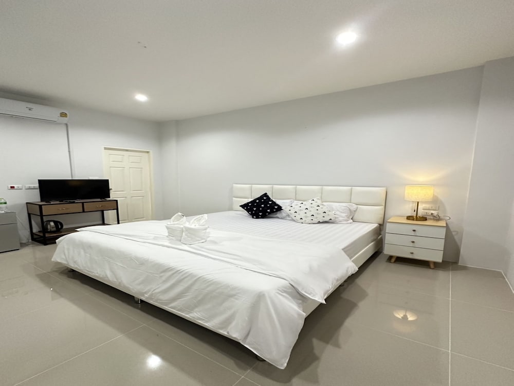 Standard Double Room photo 2