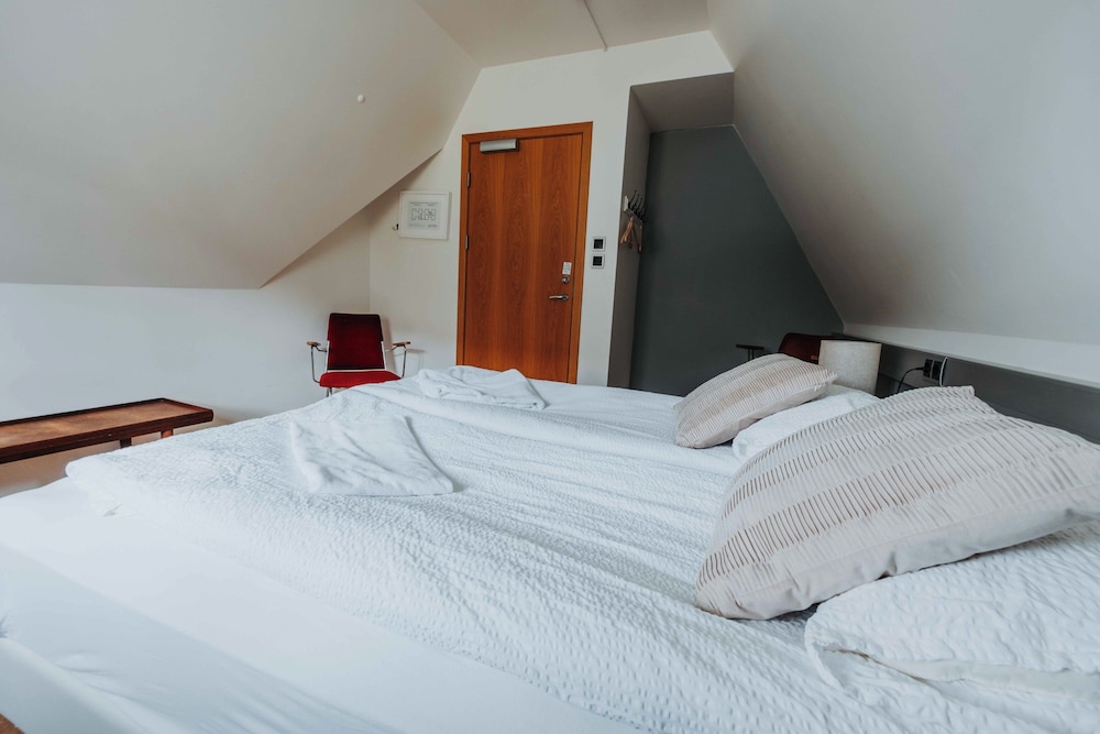 Double Room, Shared Bathroom photo 3
