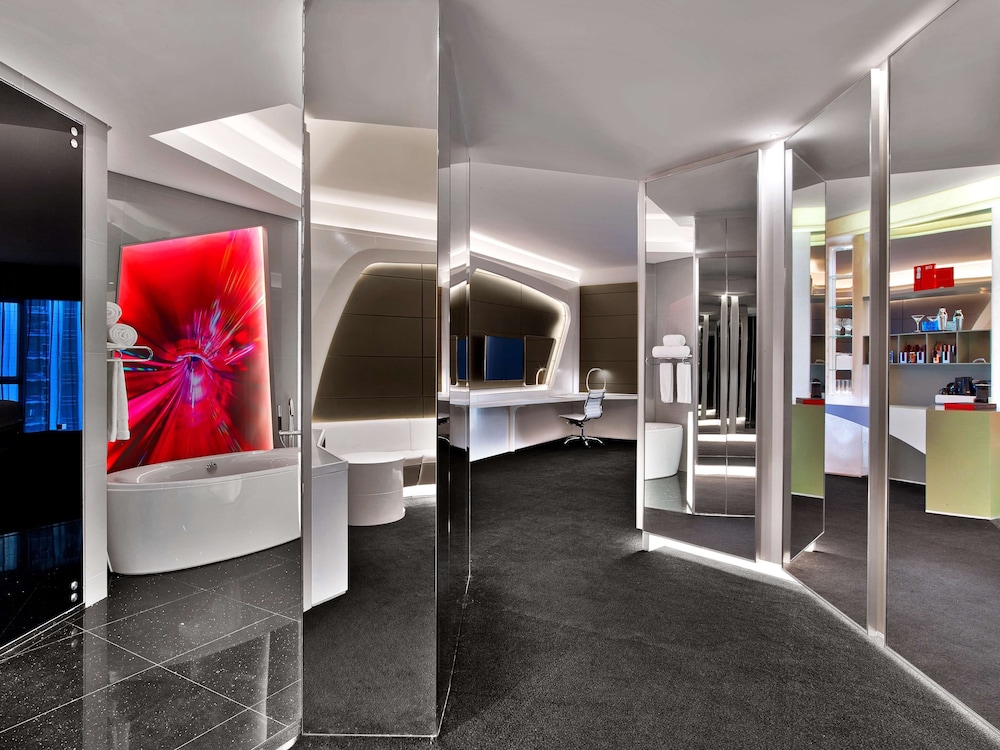 King Very Deluxe Room