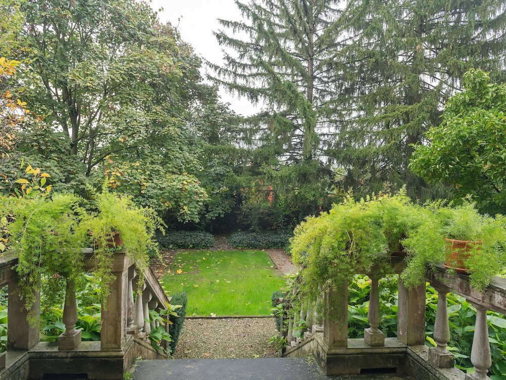 House photo 2