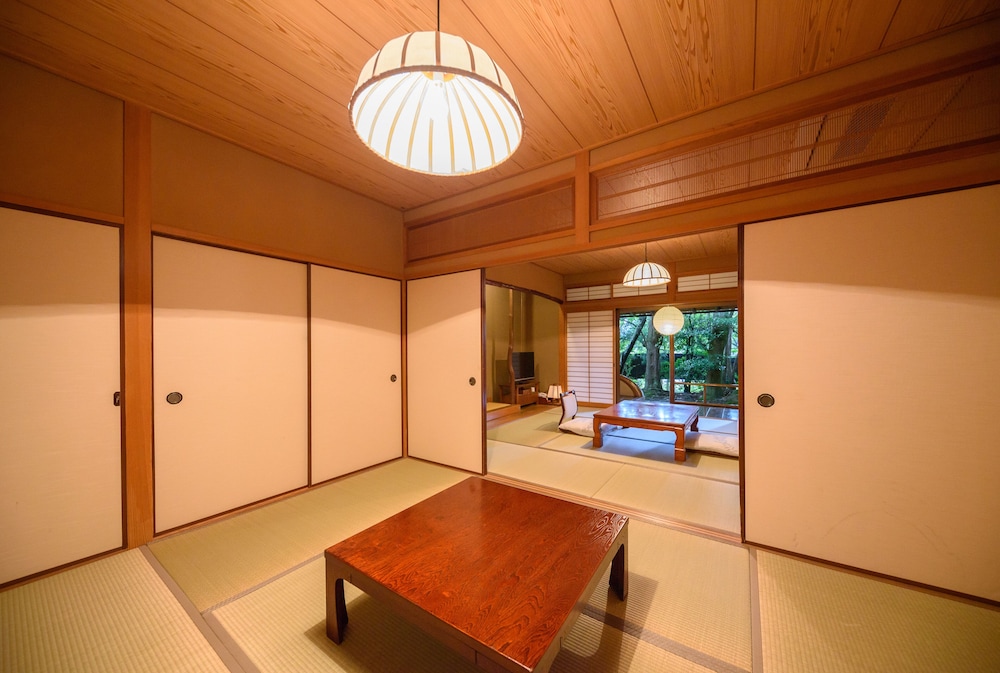 Annex Building (Yuyamatei) - Japanese Style Room For 5 People photo 1