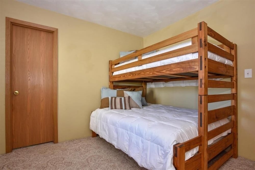 Condo, 4 Bedrooms photo 3
