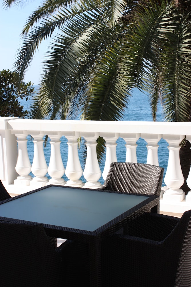 Deluxe Double Room, Terrace, Sea View photo 3