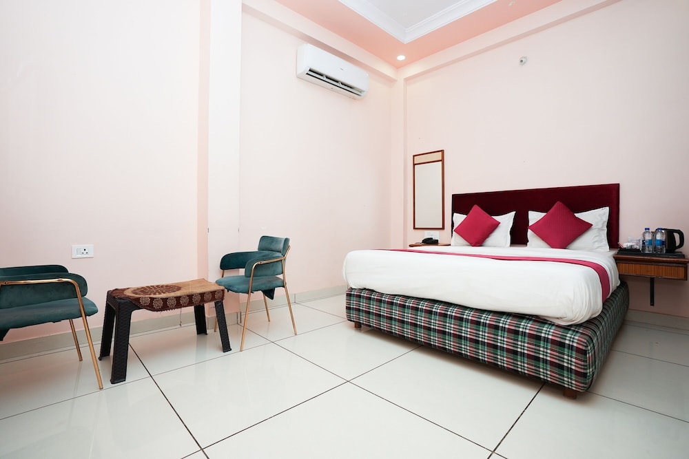 Economy Room - Photo 1