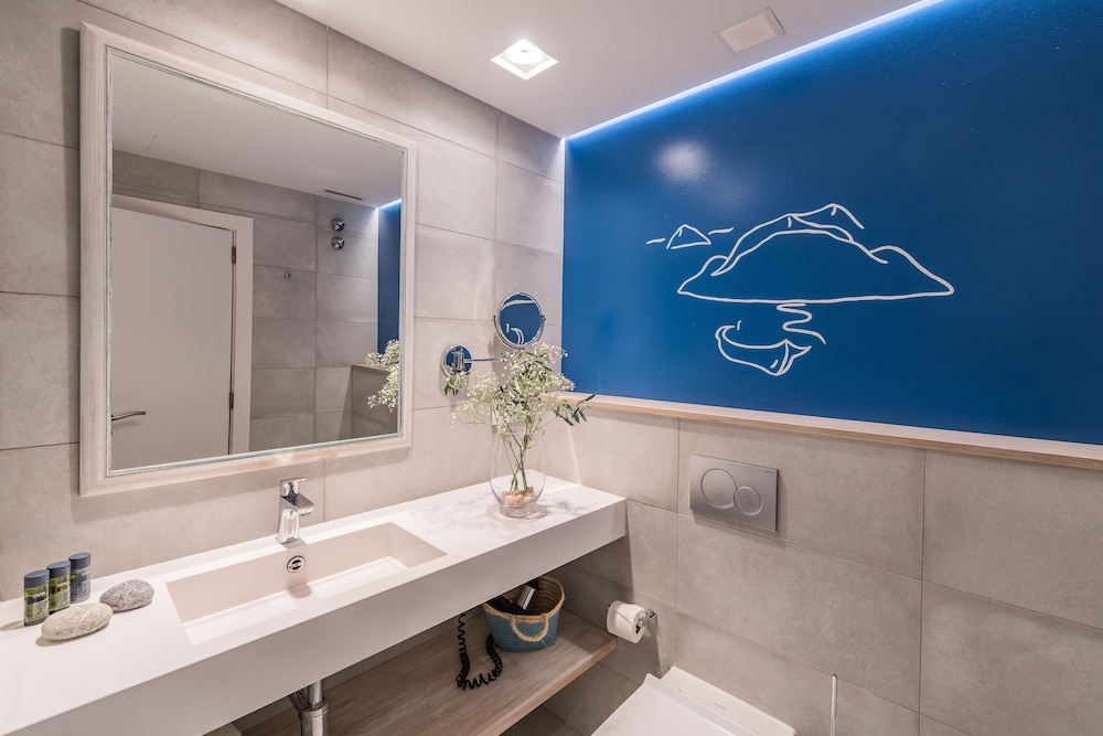 Double Room, Terrace, Sea View - Photo 9
