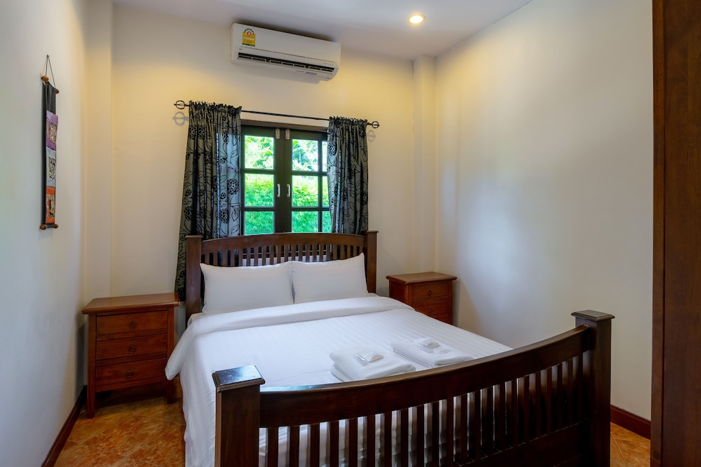 Standard Villa, 3 Bedrooms, Non Smoking, Kitchen - Photo 10