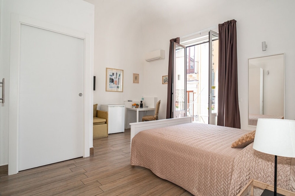 Superior Triple Room, City View