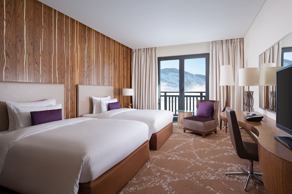 Deluxe Room, 2 Twin Beds (Balcony)