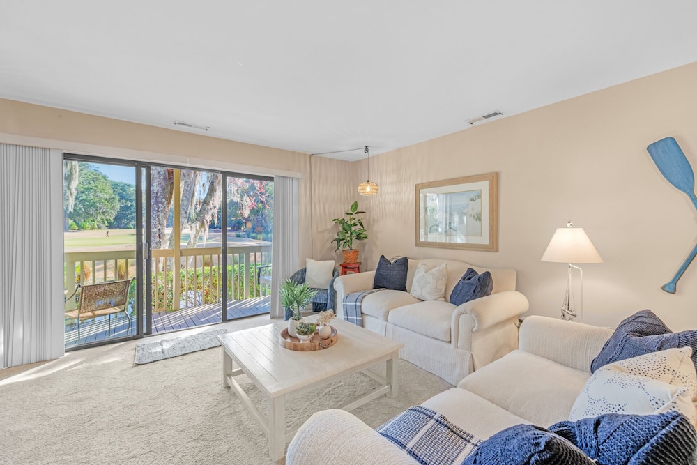Villa, Multiple Beds, Balcony, Golf View (Fore Season Retreat)