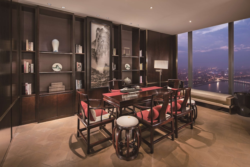 Presidential Suite, 2 Bedrooms photo 3