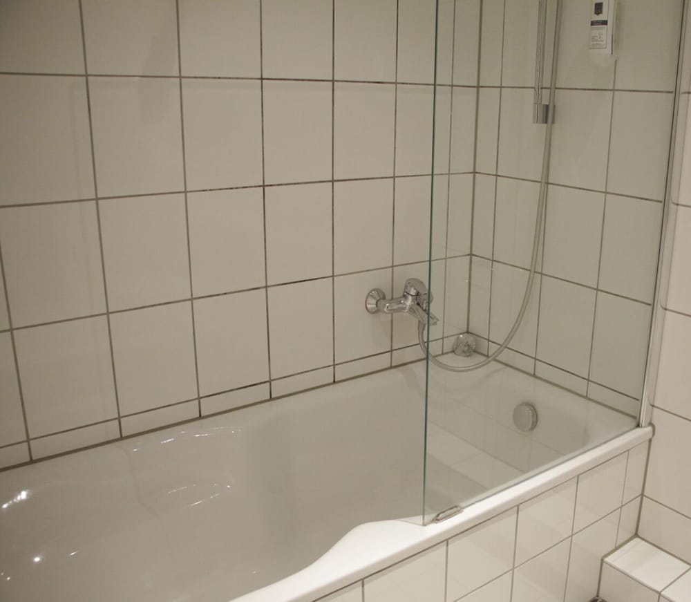 Triple Room, Accessible, Ensuite (Family) - Photo 5