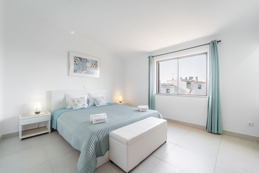 Apartment, 2 Bedrooms, Balcony