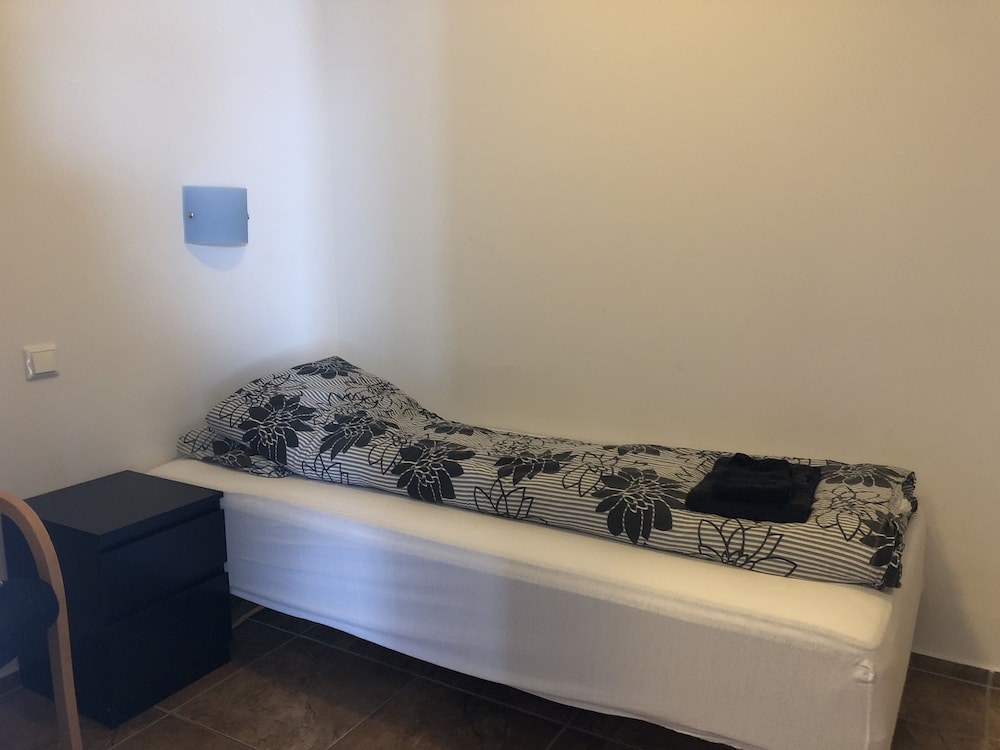 Studio Apartment - Triple photo 2