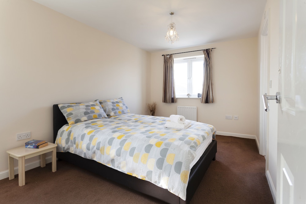 Hamber 4 Bedroom House photo 3