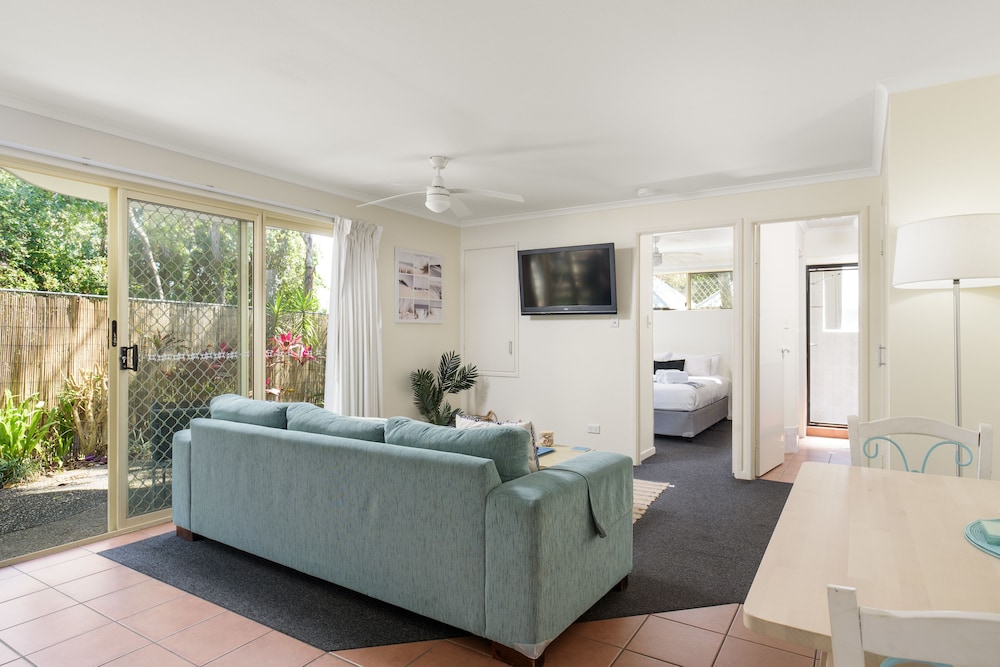 Apartment, 1 Bedroom, Patio - Photo 6