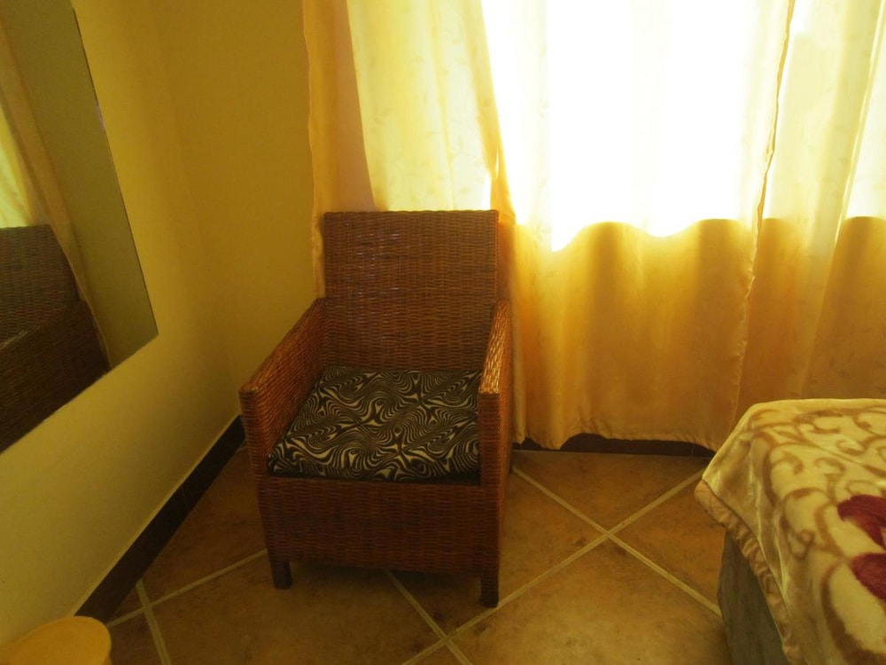 Standard Single Room, 1 Queen Bed