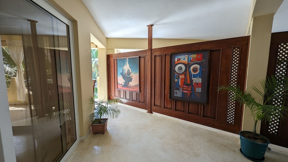 Comfort Suite, 1 Bedroom, Ocean View - Photo 16