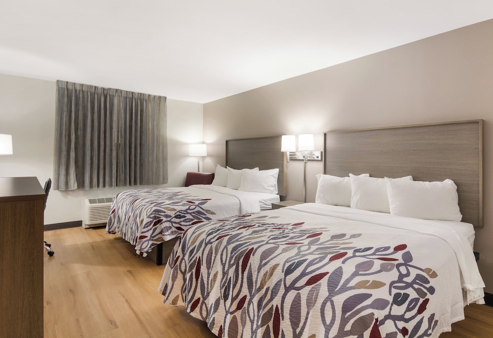 Deluxe Room, 2 Queen Beds, Non Smoking photo 1