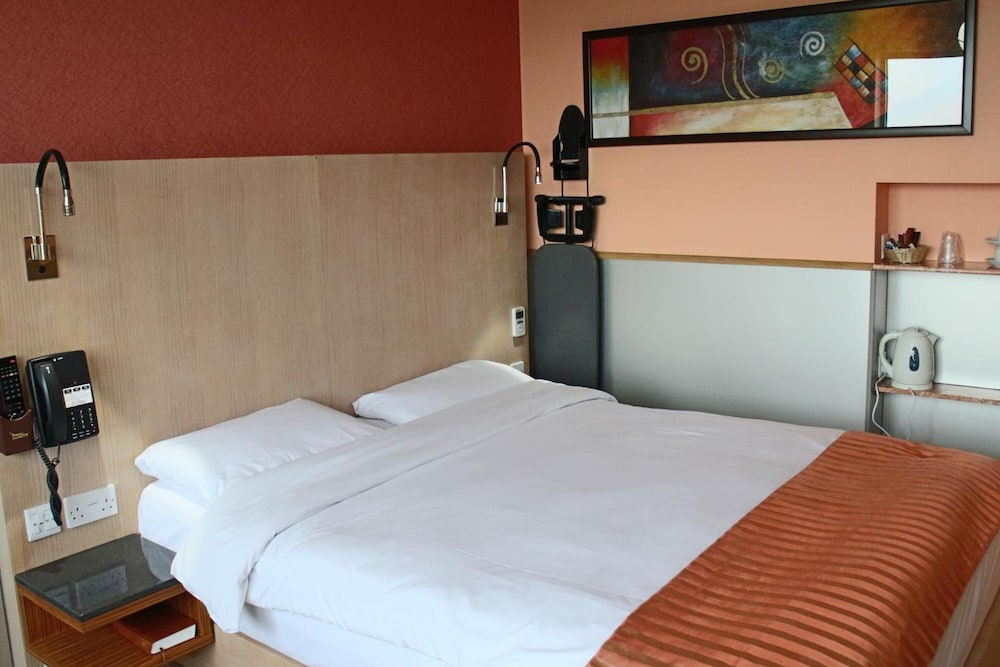 Standard Double Room photo 2