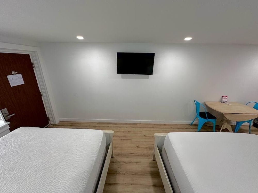 Executive Room, 2 Queen Beds photo 2
