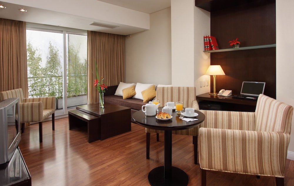 Suite, 1 King Bed