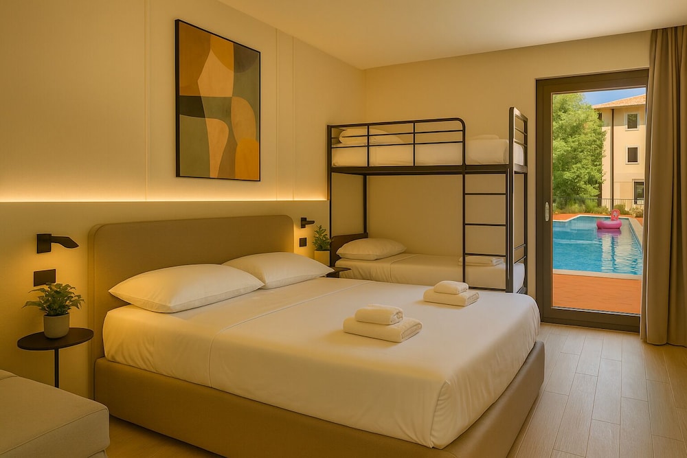Comfort Quadruple Room, Pool View photo 1