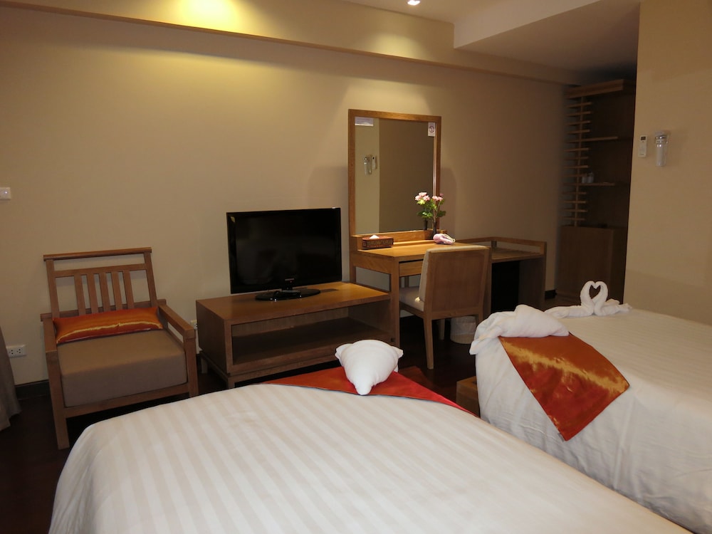 Pool terrace - Photo 4