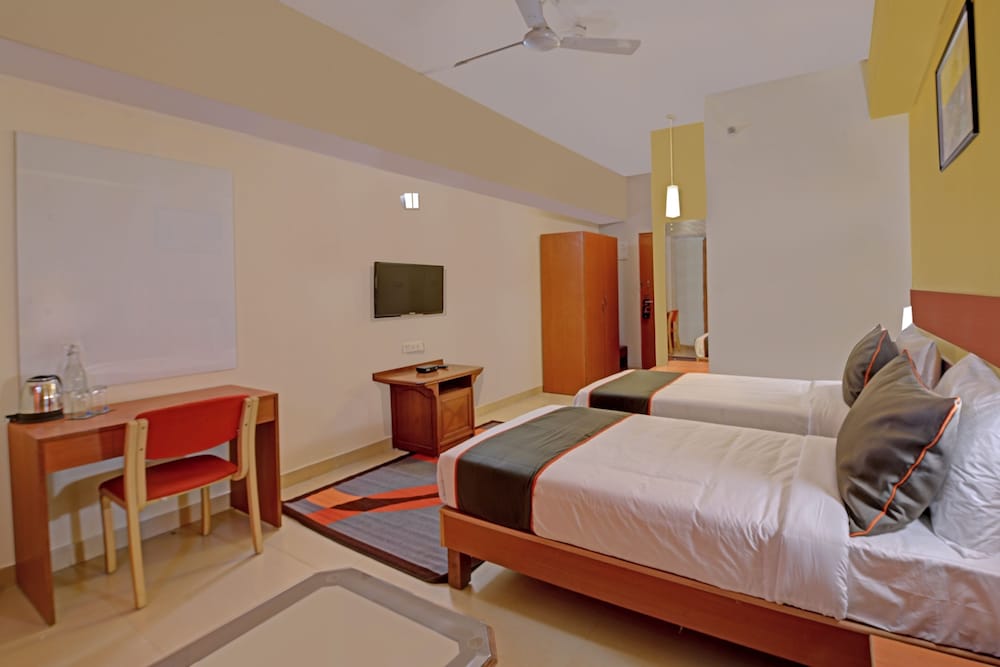 Double Or Twin Room photo 3