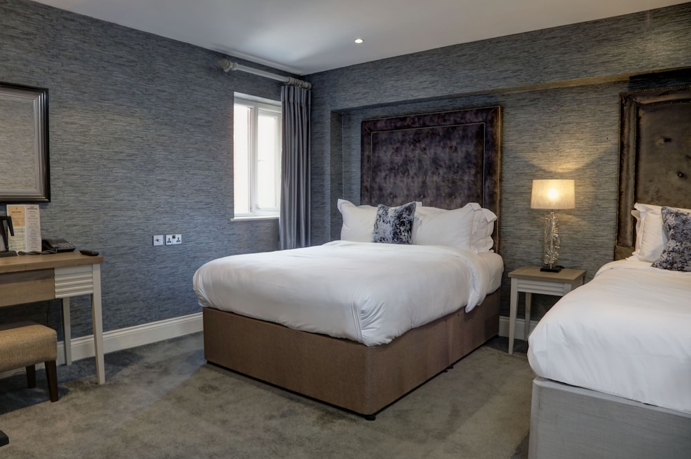 Deluxe Room, Multiple Beds, Non Smoking