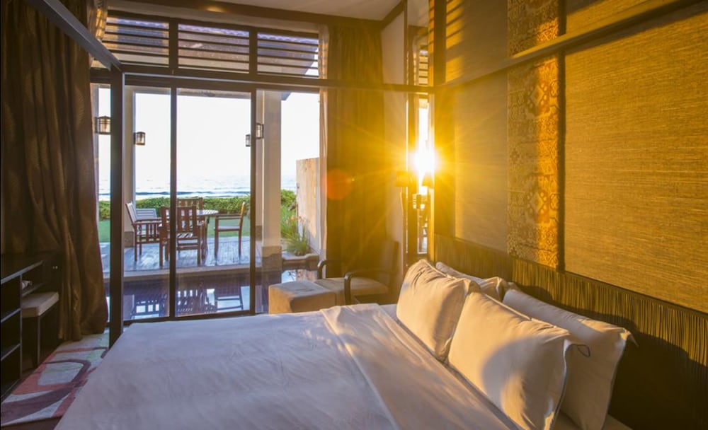 2 Bedrooms Pool Villa, Beach View