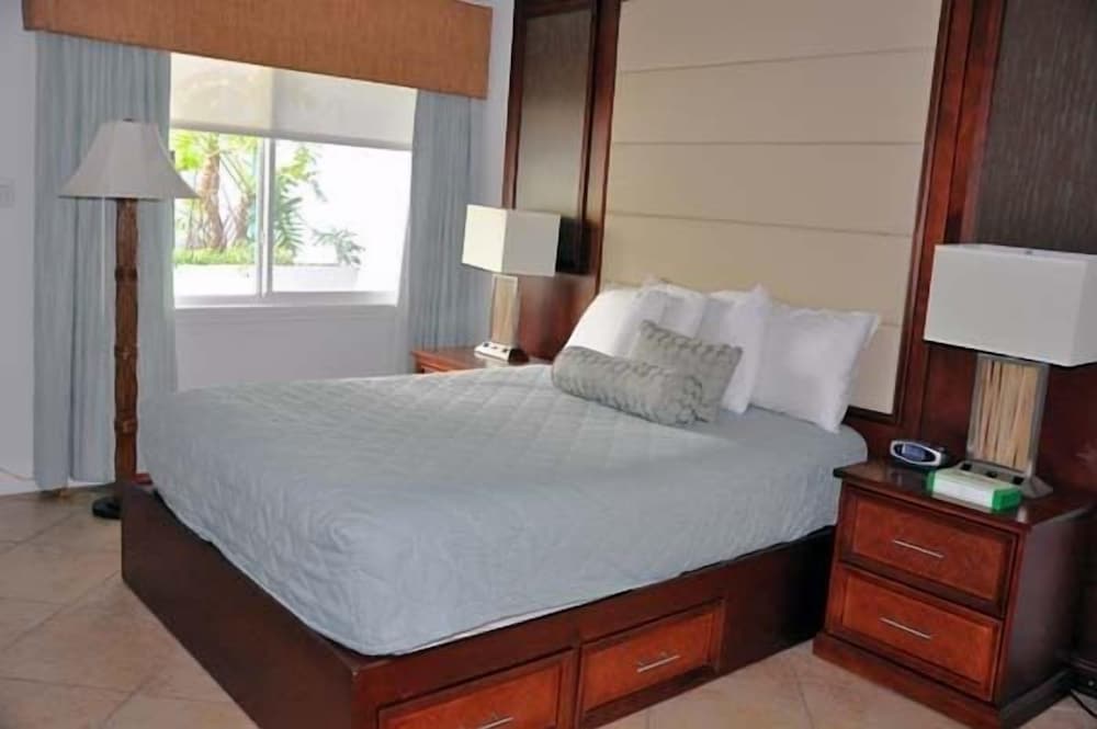 Studio, 1 Queen Bed photo 1