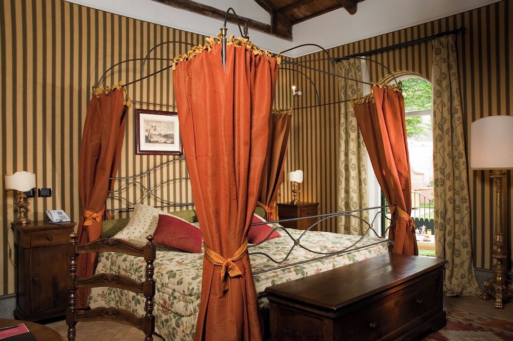 Romantic Double Room, Garden View