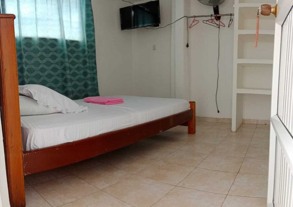 Basic Room photo 2