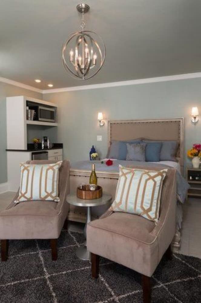 Room (402 Saltwater Suite at Vilano Beach)