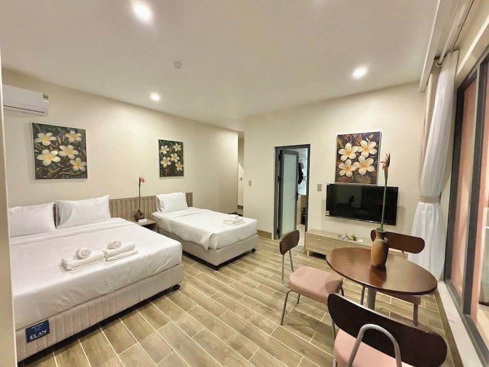 Deluxe Apartment