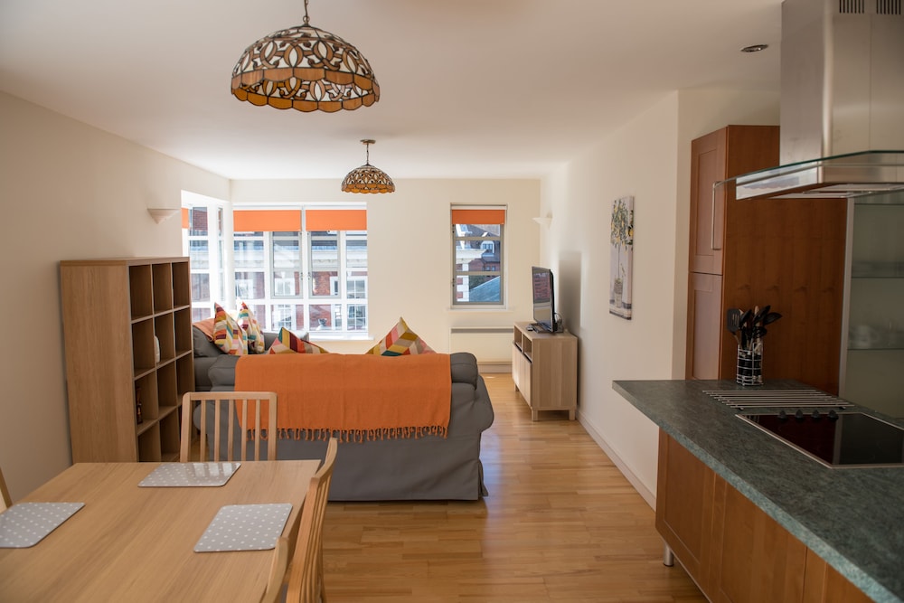 City Apartment, 2 Bedrooms, Non Smoking, City View photo 1