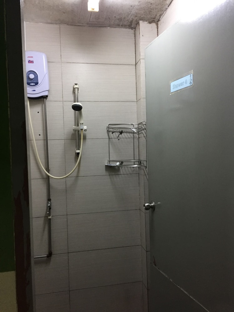 Triple Room with Attached Shower photo 1