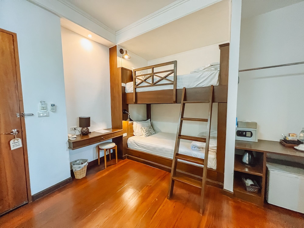 Room (Private Bunk Bed) photo 2