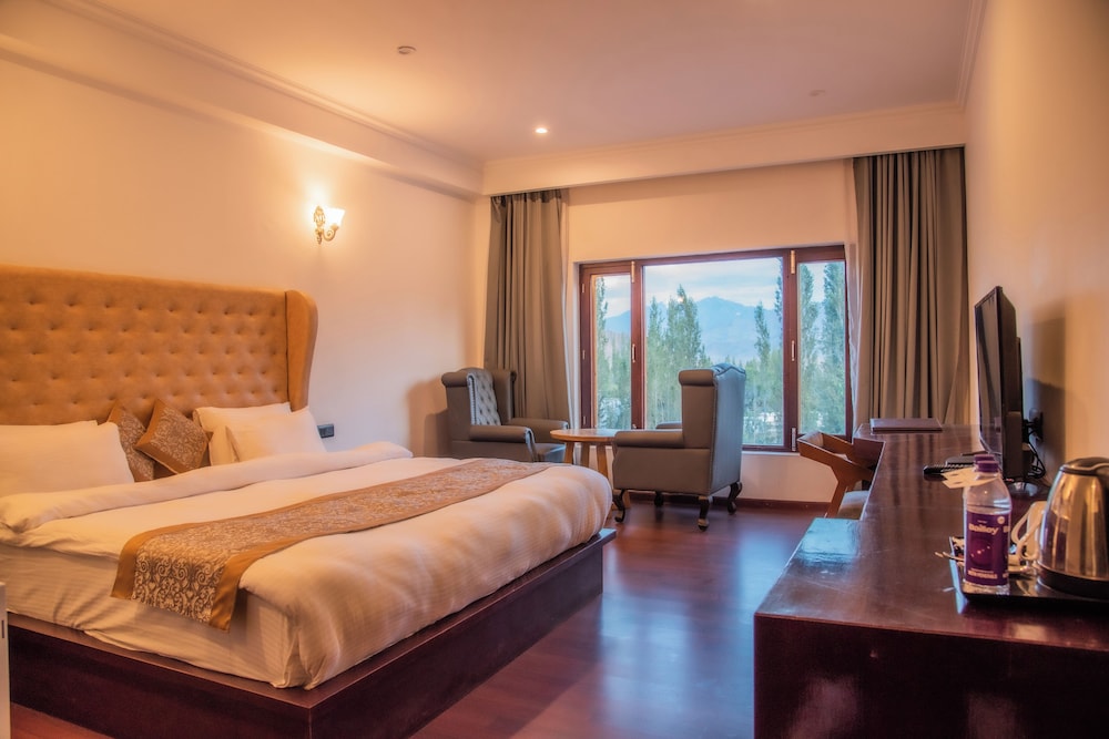 Deluxe Room - Photo 1