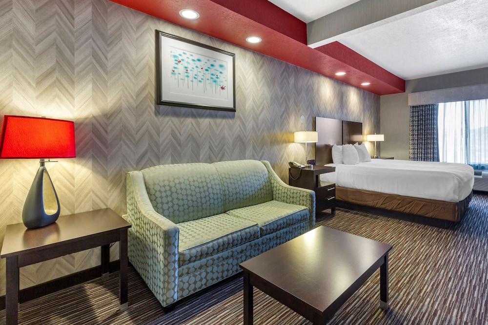 Suite, 1 King Bed, Non Smoking