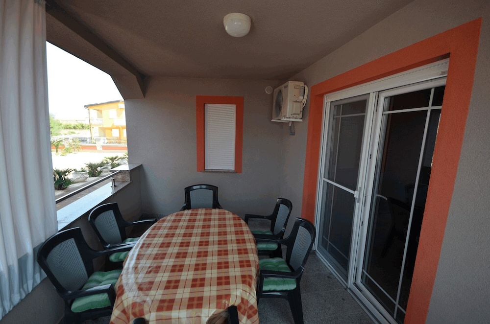 Apartment, 2 Bedrooms (A2)