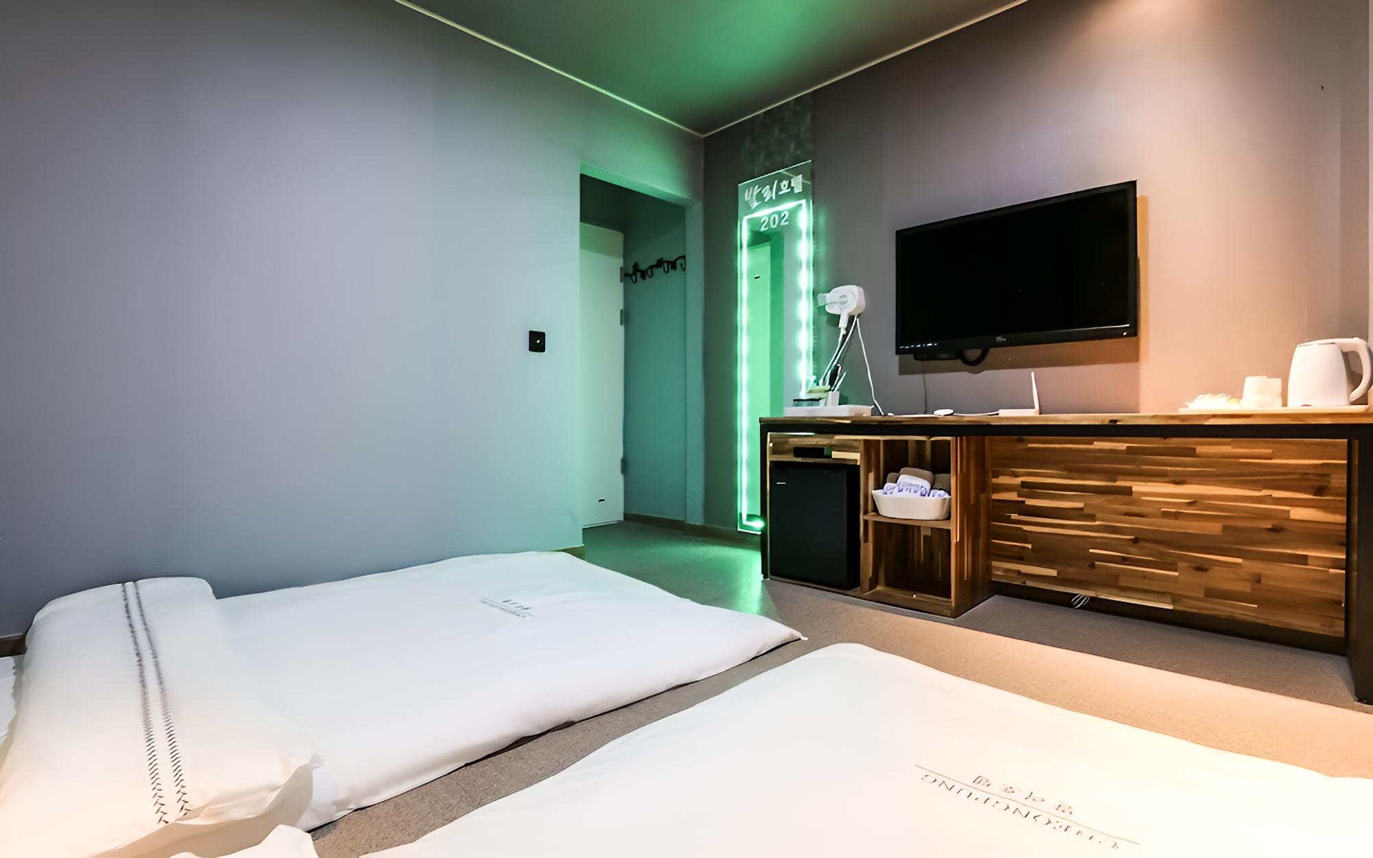 Room (On-dol) - Photo 8